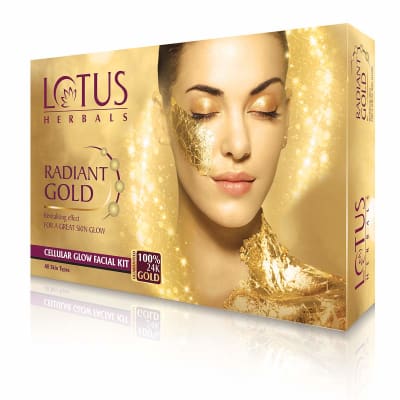 Lotus Herbals Radiant Gold Cellular Glow Facial Kit